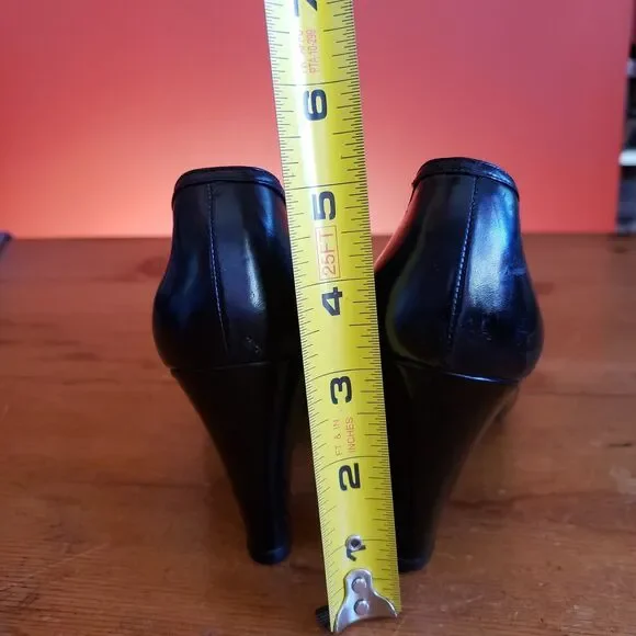 Vintage GUCCI Italy GG Logo Black Slip On Heel Shoes 36 1/2B US 6 Almond Toe - Picture 16 of 16